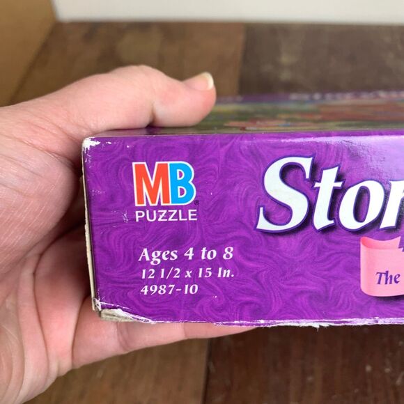 Milton Bradley VINTAGE 1996 60 Piece Storybook The Old Woman Who Lived in a Shoe - Picture 2 of 4